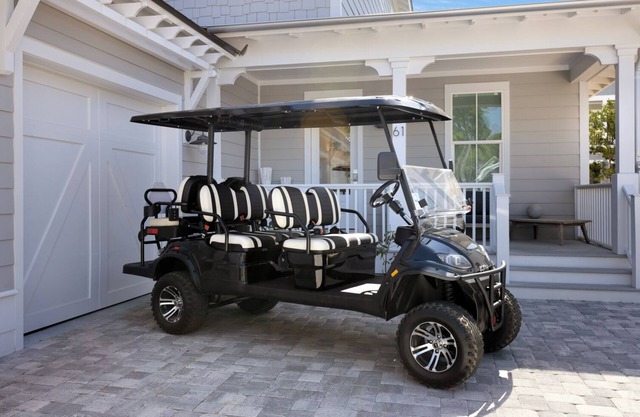 Out of Office - New Listing Special - Golf Cart - Pool - Private Beach!