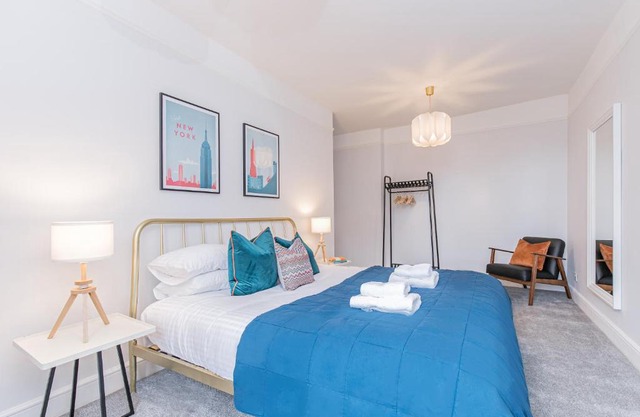 Oxfordshire Living - The Spencer Apartment - Woodstock
