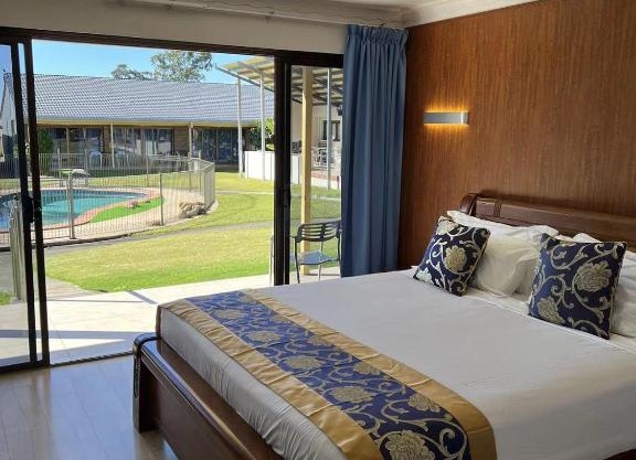 Oxley Motor Inn