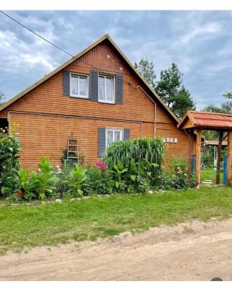 Ozierański Eden "Pod rzeźbami"