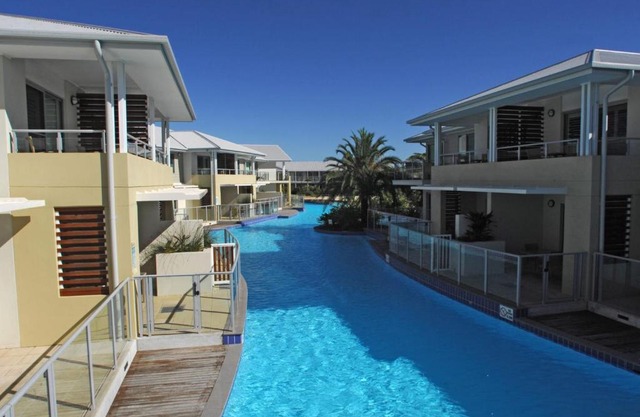 Pacific Blue Apartment 139, 265 Sandy Point Road