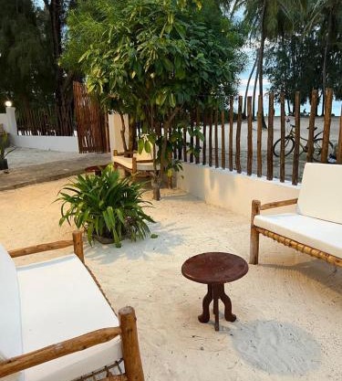 Paje Beach Front villa by Liv Zanzibar