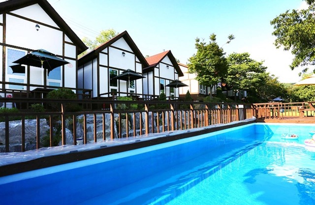 Paju Harujengwon Pension