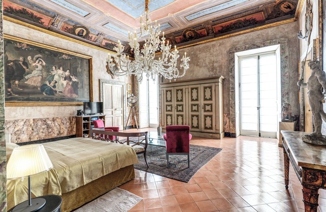 Palazzo Doria Suite