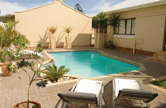 Palm Beach Guesthouse