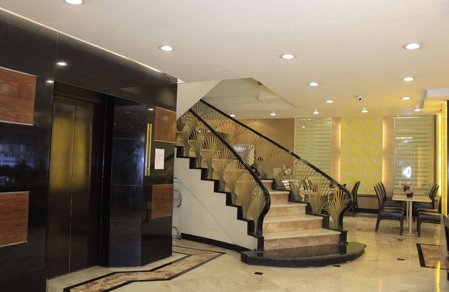 Palm Hotel Manila