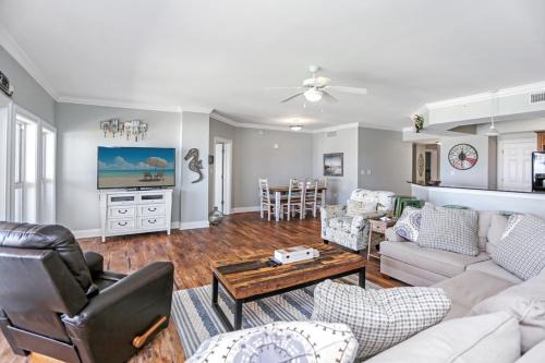 Paradise Shores 403 Sunset Paradise by Pristine Properties Vacation Rentals
