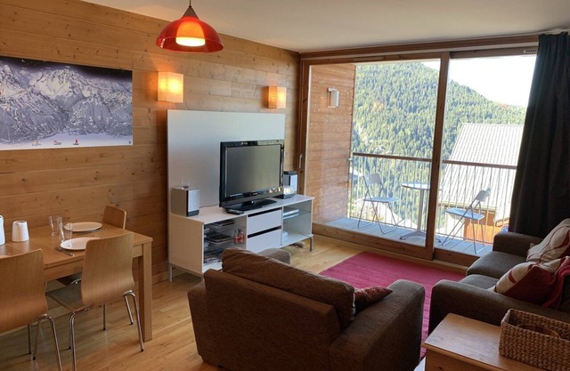Paradiski ski in ski out plan peisey