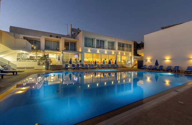 Park Beach Hotel