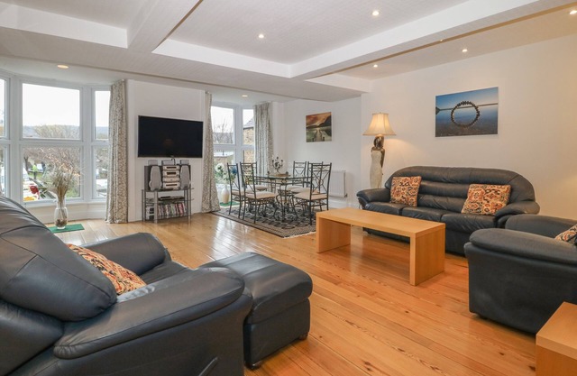 PARK ROAD APARTMENT, family friendly in Pateley Bridge
