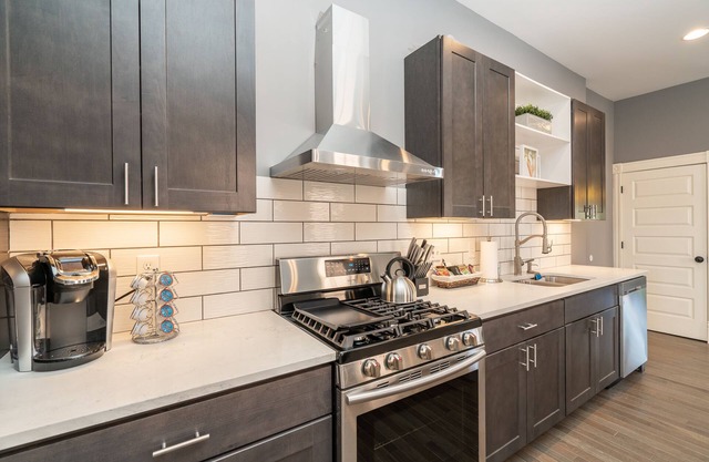 Parkside Comfort | JZ Vacation Rentals