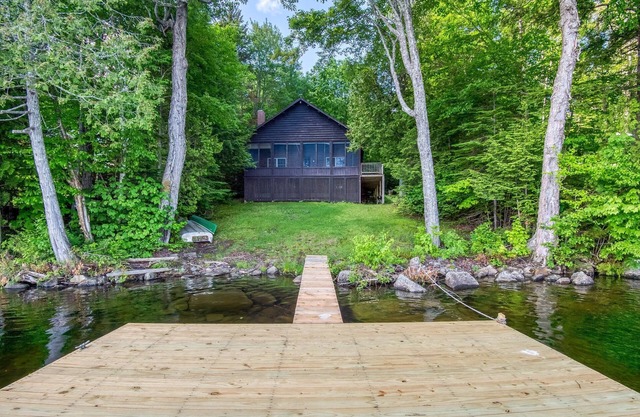 Parris - Beautiful private spot on Rangeley Lake!