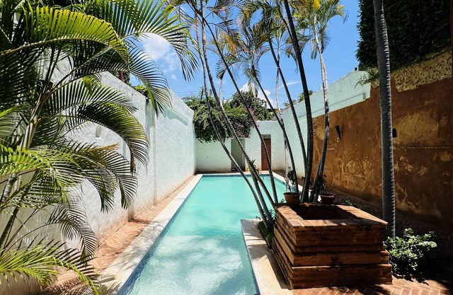 Paseo Colonial - Sabbatical 1