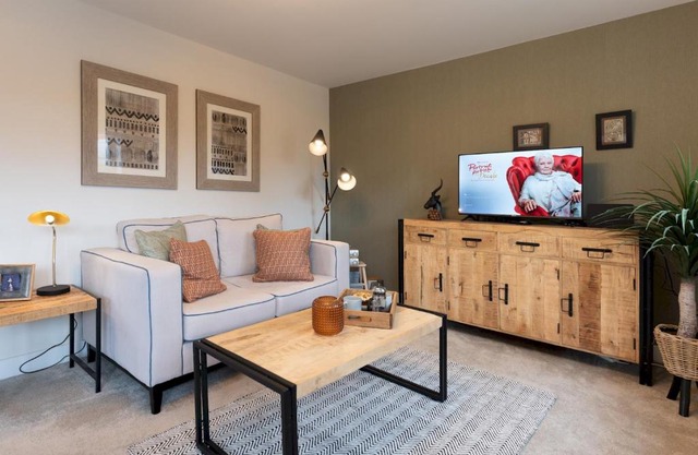 Pass the Keys Contemporary 2 bedroom home
