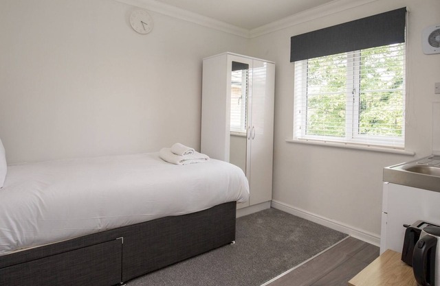 Pass the Keys | Cosy 1 Bed Studio Near Legoland Windsor