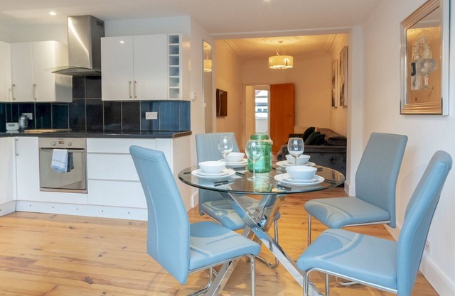 Pass the Keys | Cosy flat in Leigh