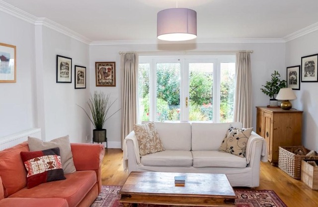 Pass the Keys Gorgeous 3 Bedroom home in Wells