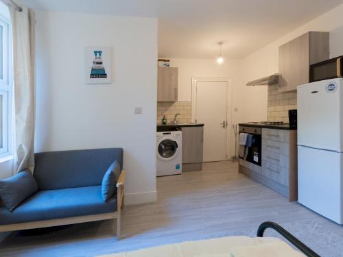 Pass the Keys Studio flat in Heart of Southend