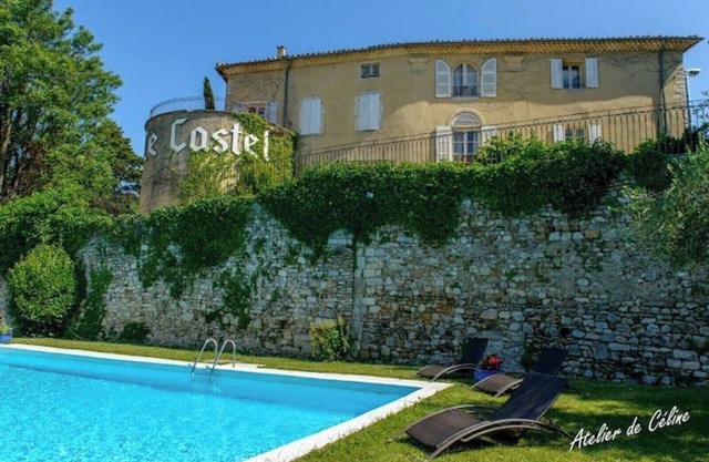 Peaceful retreat in Drome Provencale Castel