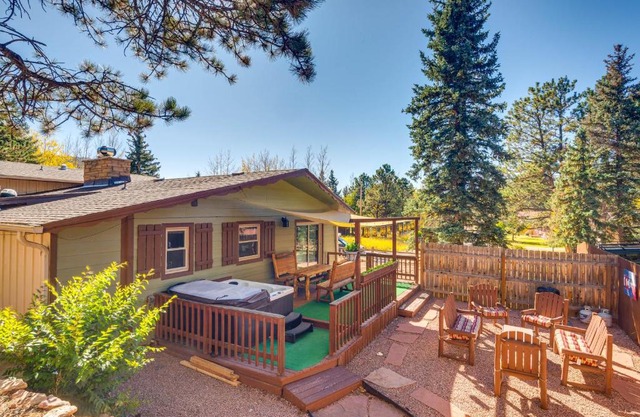 Peaceful Getaway with Private Hot Tub and Mtn Views!