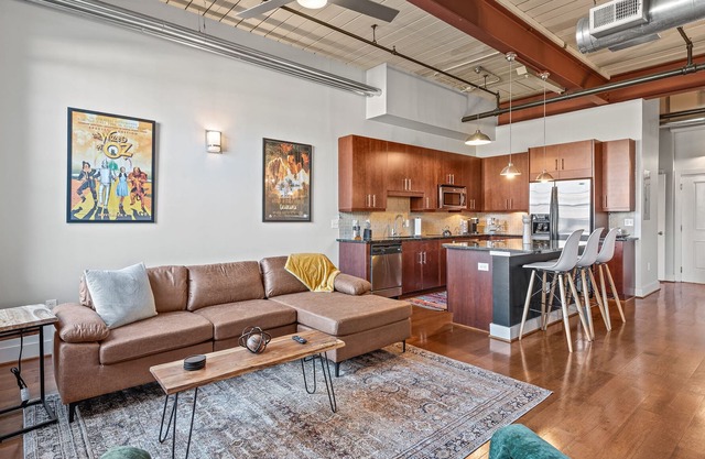 Peaceful Loft in Walkable Edgewood / Little 5 Points
