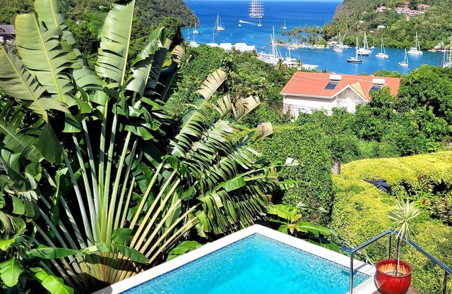 Penthouse Apartment #2/Breathtaking Views - Minutes from the Beach - Casa Vista