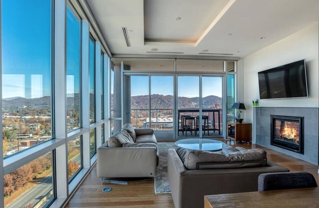 Penthouse Style Condo Atop Hotel Indigo