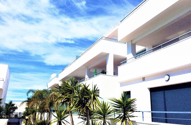 Penthouse with sun terrace, pool, wifi, garage, elevator, 1800 m from beach