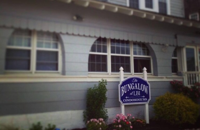 Perfect 2 BR Condo Half Block From Beach In The Heart Of Beach Haven