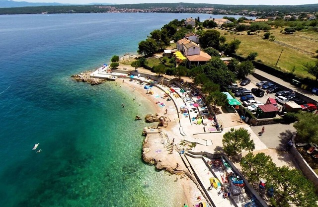 Pet friendly apartment Klea on the island of Krk, only 250 meters from the sea
