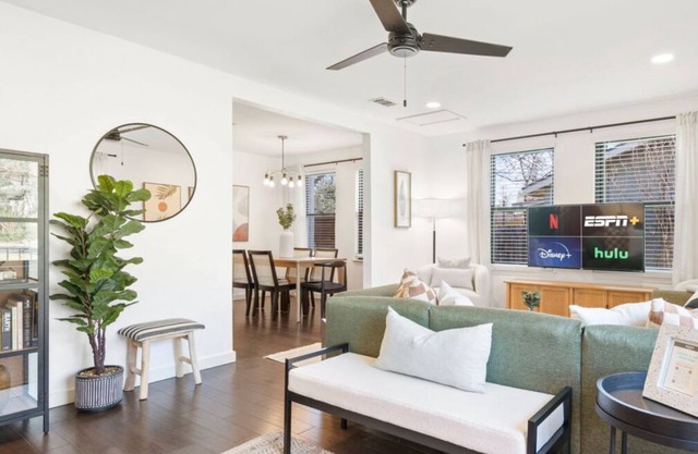 Pet Friendly ATX Escape + Game Room + Free Parking
