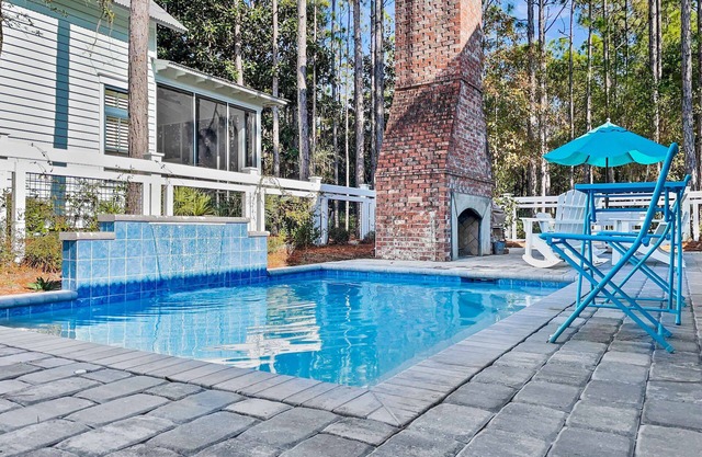 Pet Friendly Designer Home with Private Pool, Golf Cart and Bikes