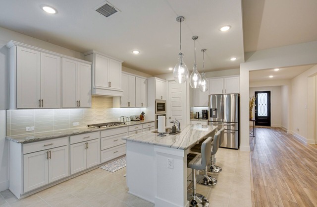Pet-Friendly Fate Home w/Yard & Fireplace!