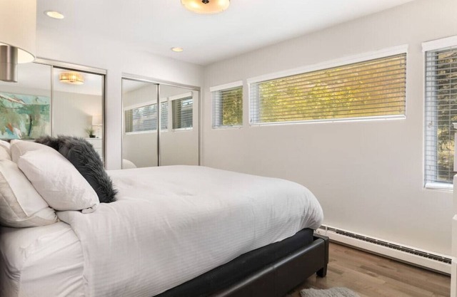 Pet Friendly Luxury East Vail Condo - On Bus Stop!
