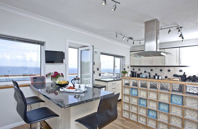 pet-friendly luxury house with stunning sea views, garden near beach and village
