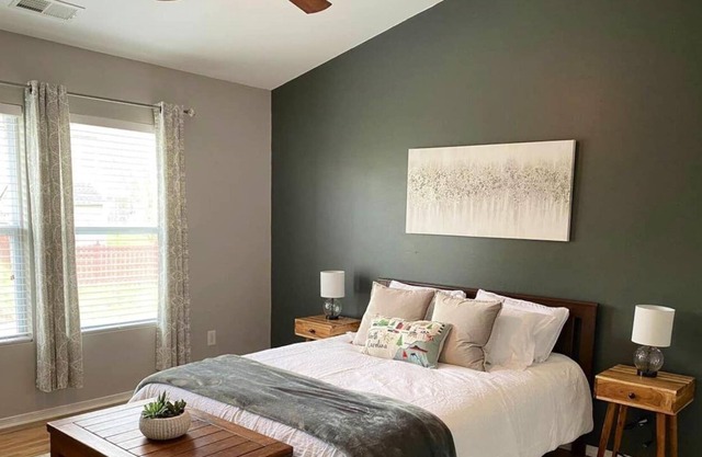 Pet-friendly Well-located Neighborhood Home