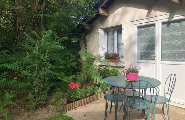 Petite Maison Avec Jardin Privé Clôturé Chiens Bienvenue