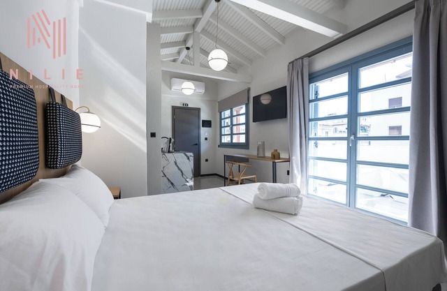 Phìlus Nilie Hospitality MGMT