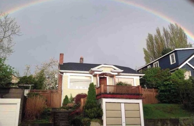 Phinney Ridge Bungalow