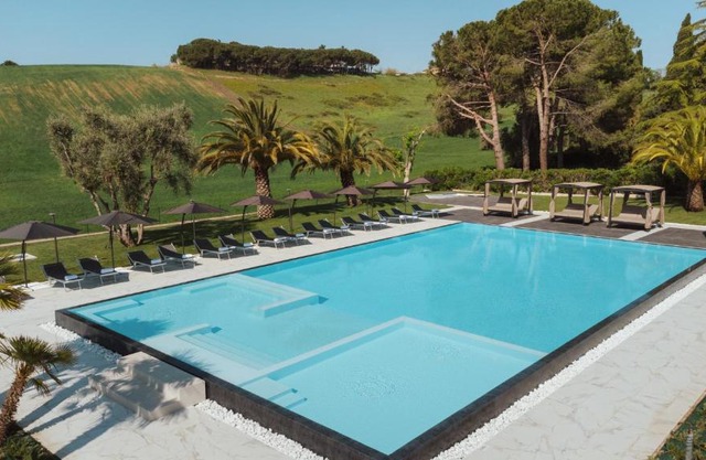 Pietra Bianca Hotel