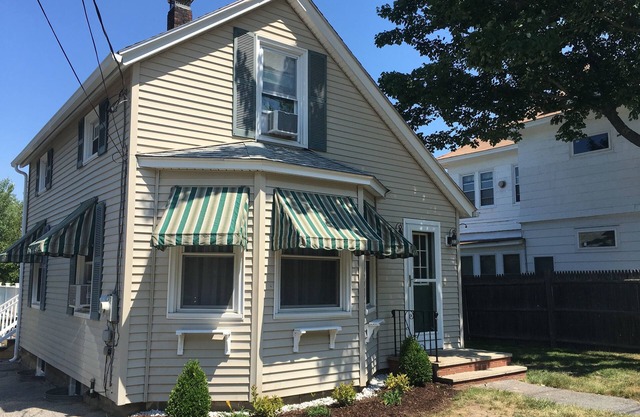 Pine Point Beachhouse Within Walking Distance To Pine Point Beach