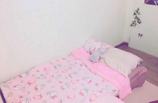Pink Happy House: 3 mins from Konkuk univ. station, free self food