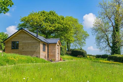 Place Farm Cabin