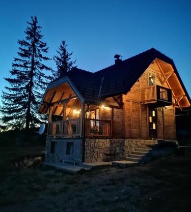 Planinska kuca Mir