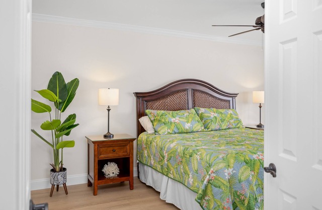 Pointe Santo B-47 Stunning Gulf Views & Private Rooftop Sundeck - Renovated 2025