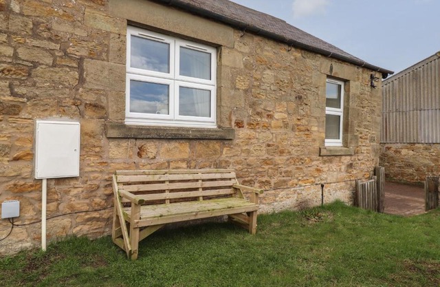 Pond Cottage