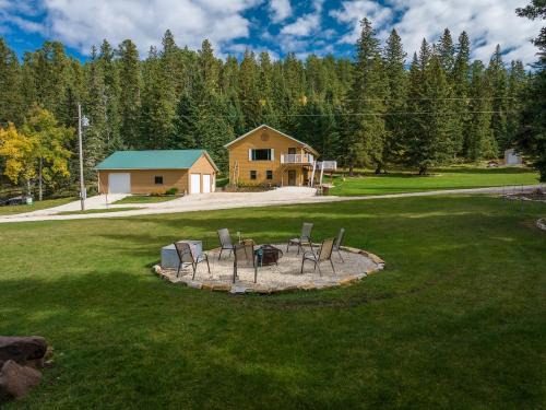 Ponderosa Hideaway-ATV, Hiking, Snowmobiling, Hunting & Casino Fun