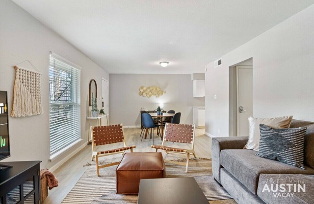 Poolside Paradise | 2 Apts for 12 w Pool + Parking