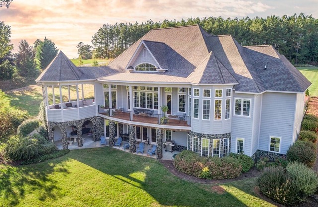 Portside on Lake Gaston