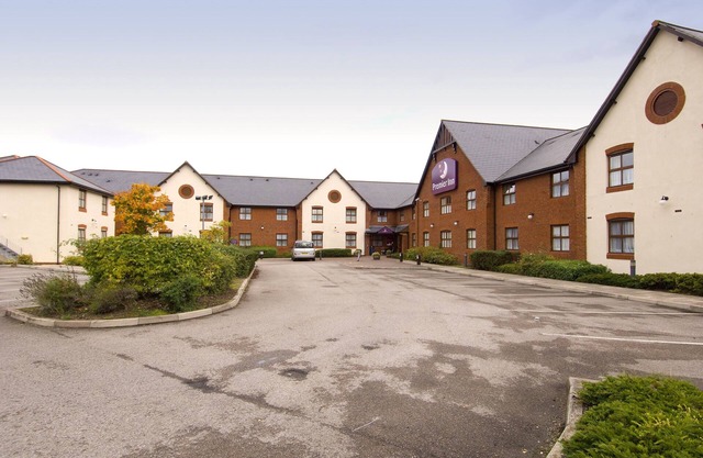 Premier Inn Chester Central - South East